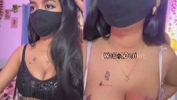 Desi Girl with Amazing Boobs Flashing Her Nipples in Black Bra on Live
